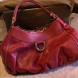 Very nice Gucci bag.  Barely used